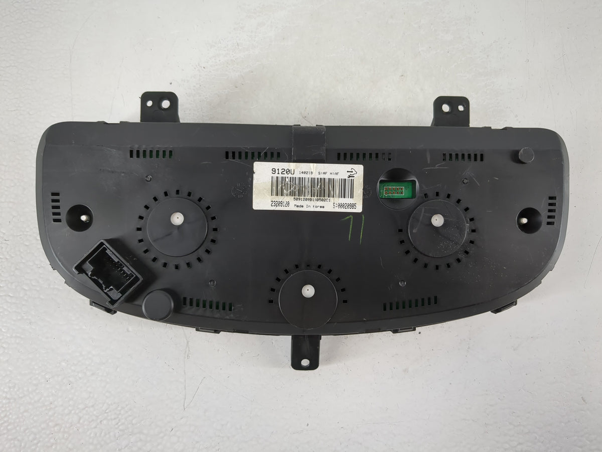 2014 Chevrolet Captiva Sport Instrument Cluster Speedometer Gauges P/N:23209120 Miles:108K Fits OEM Used Auto Parts - Oemuse