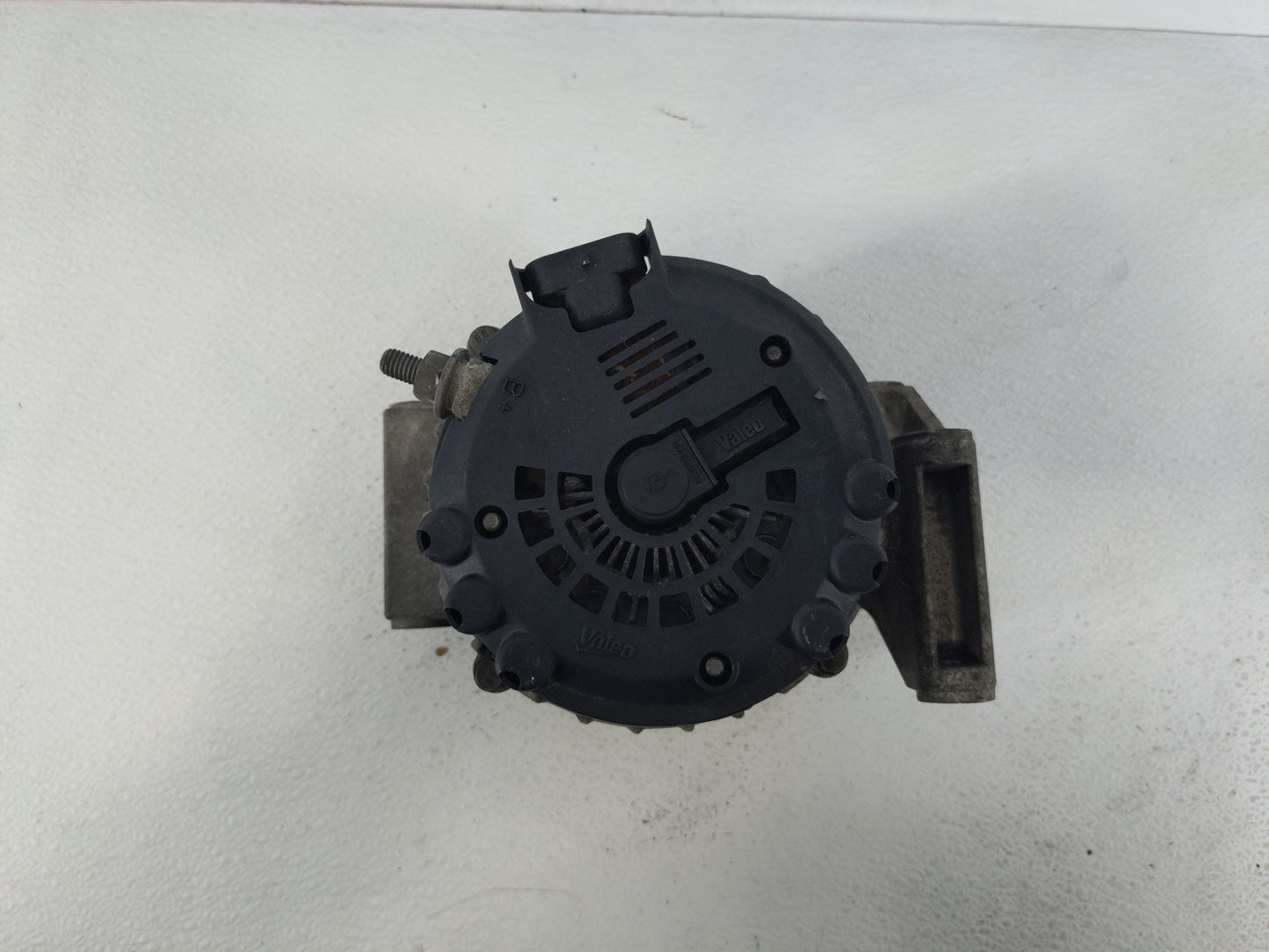 2012-2015 Chevrolet Captiva Sport Alternator Replacement Generator Charging Assembly Engine OEM Fits Fits 2012 2013 2014 201