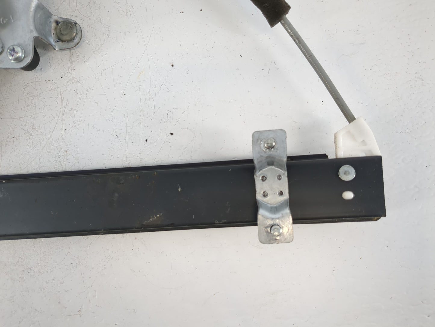 2012-2015 Chevrolet Captiva Sport Driver Front Left Power Window Motor - Oemusedautoparts1.com