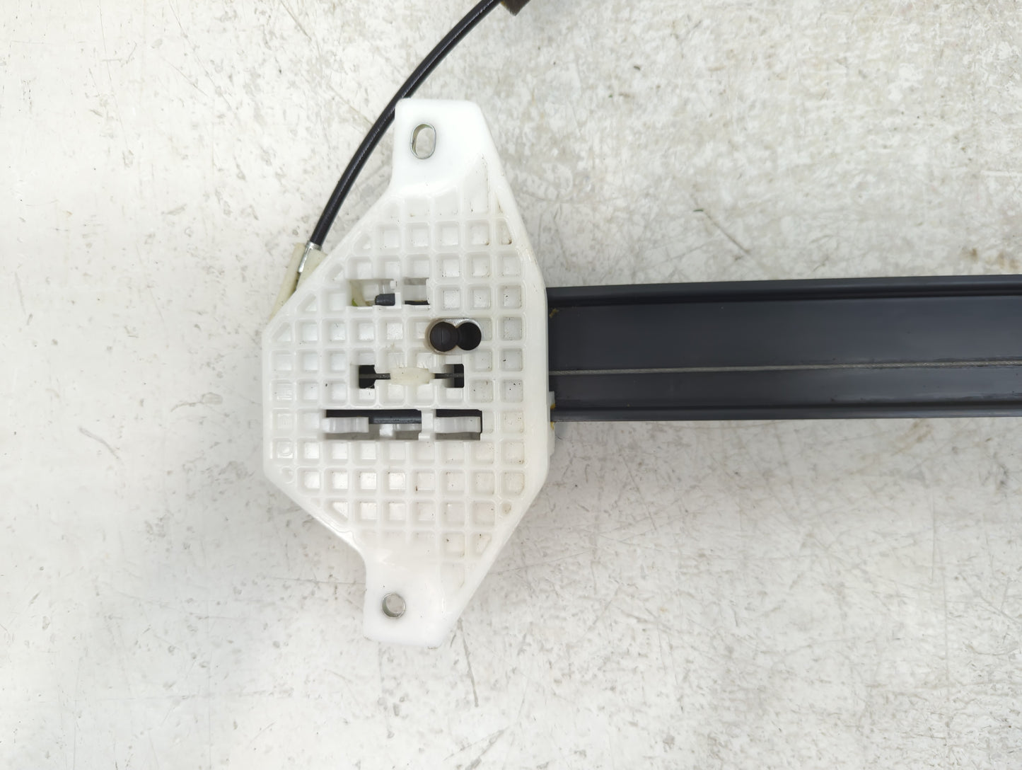 2012 Chevrolet Captiva Sport Passenger Front Right Power Window Motor - Oemusedautoparts1.com