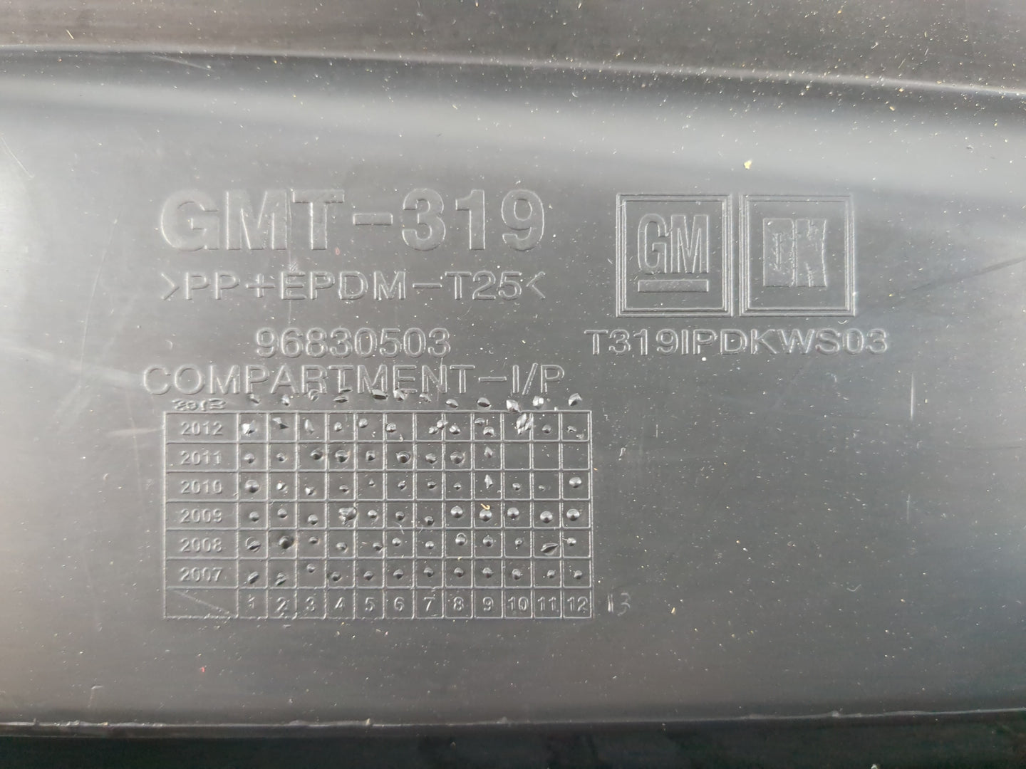 2014 Chevrolet Captiva Sport Passenger Glove Box Door Storage Compartment - Oemusedautoparts1.com
