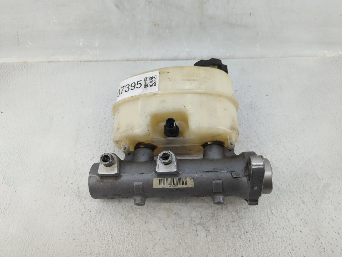 2014 Chevrolet Chevelle Brake Master Cylinder Cream - Oemusedautoparts1.com