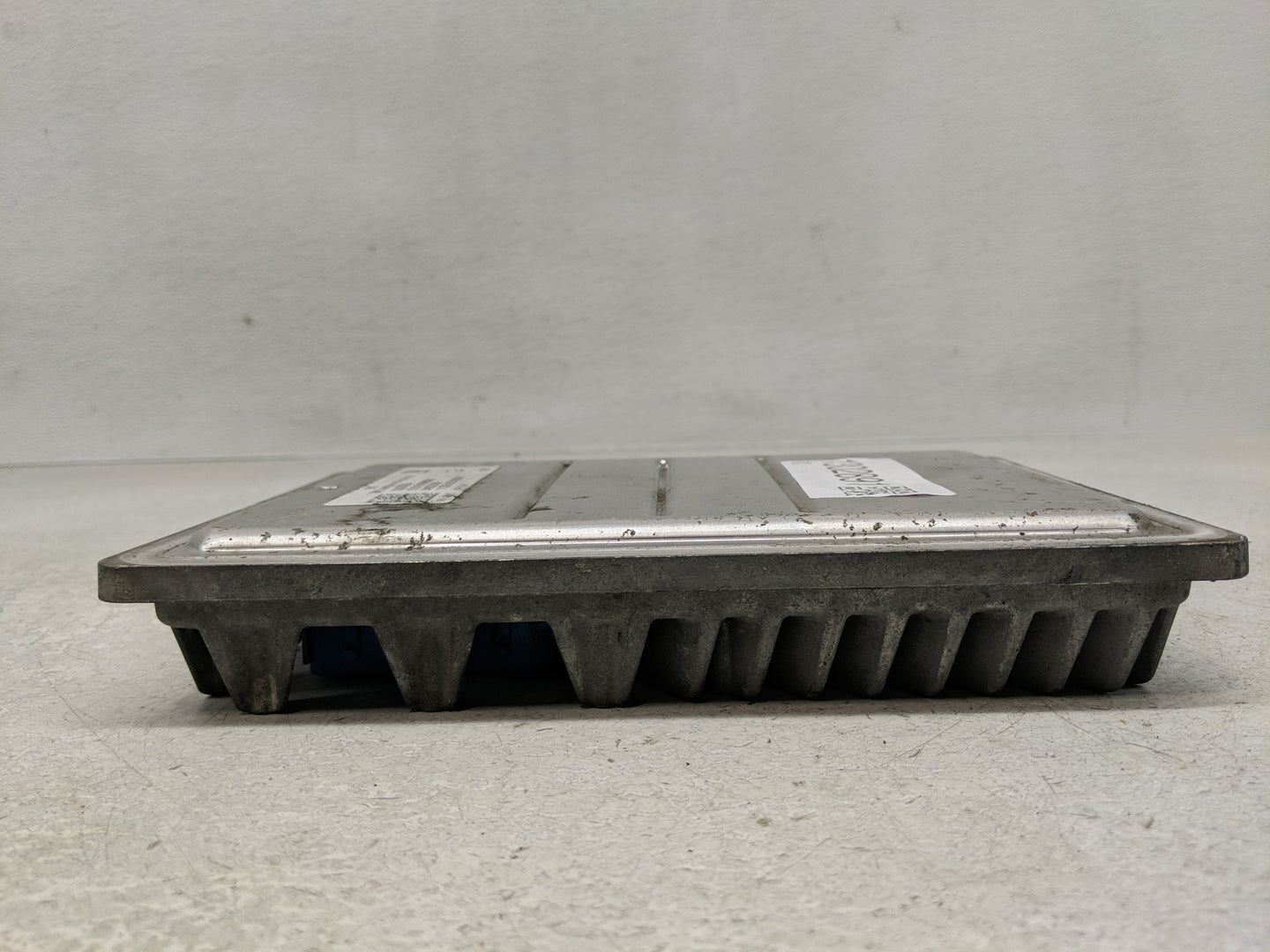 2014-2016 Chevrolet Corvette PCM Engine Control Computer ECU ECM PCU OEM P/N:12660064 Fits Fits 2014 2015 2016 OEM Used Auto