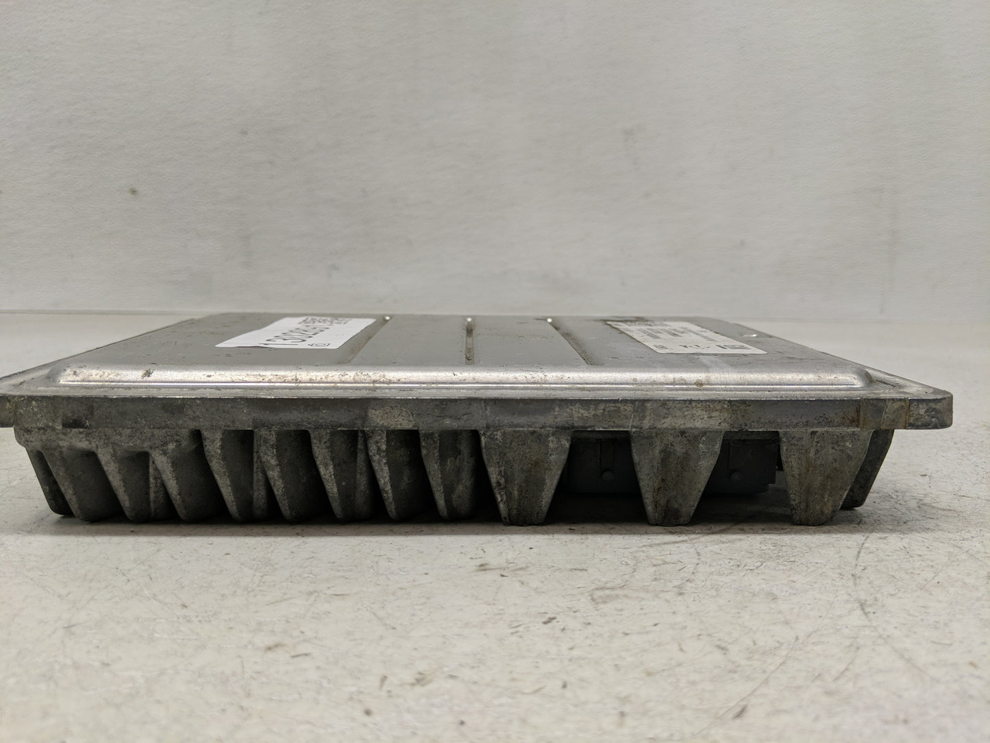 2014-2016 Chevrolet Corvette PCM Engine Control Computer ECU ECM PCU OEM P/N:12660064 Fits Fits 2014 2015 2016 OEM Used Auto