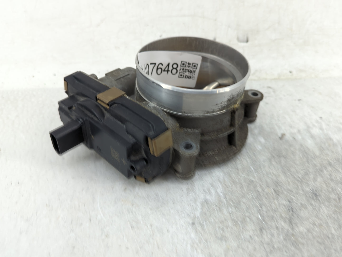 2014-2020 Chevrolet Corvette Throttle Body P/N:12678312 Fits Fits 2014 2015 2016 2017 2018 2019 2020 2021 2022 OEM Used Auto