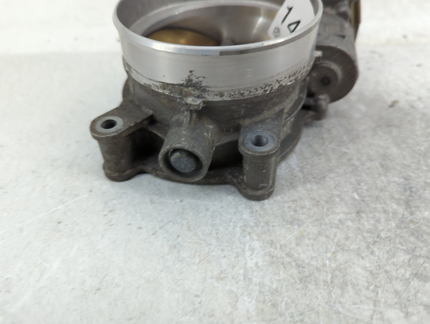 2014-2020 Chevrolet Corvette Throttle Body P/N:12678312 Fits Fits 2014 2015 2016 2017 2018 2019 2020 2021 2022 OEM Used Auto