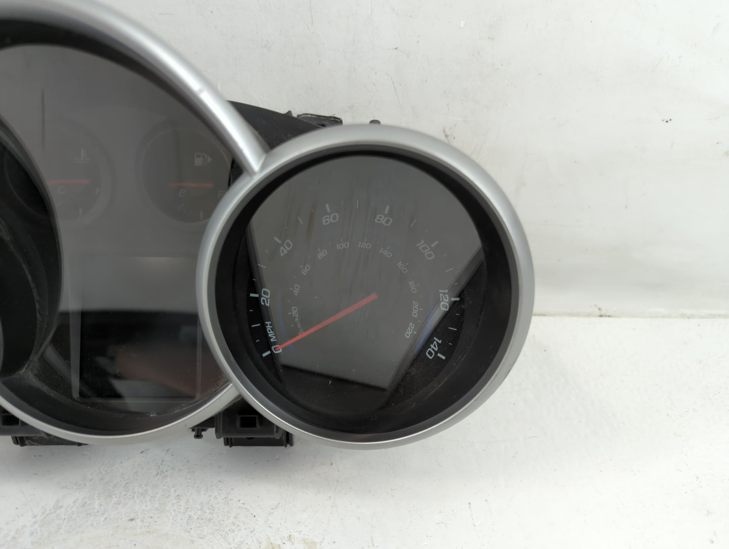 2013-2014 Chevrolet Cruze Instrument Cluster Speedometer Gauges P/N:95129378 Fits Fits 2013 2014 OEM Used Auto Parts - Oemus