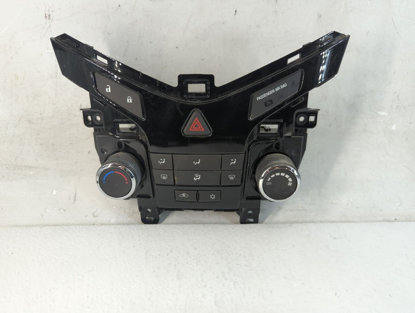 2011-2015 Chevrolet Cruze Climate Control Module Temperature AC/Heater Replacement P/N:95146207 Fits Fits 2011 2012 2013 201