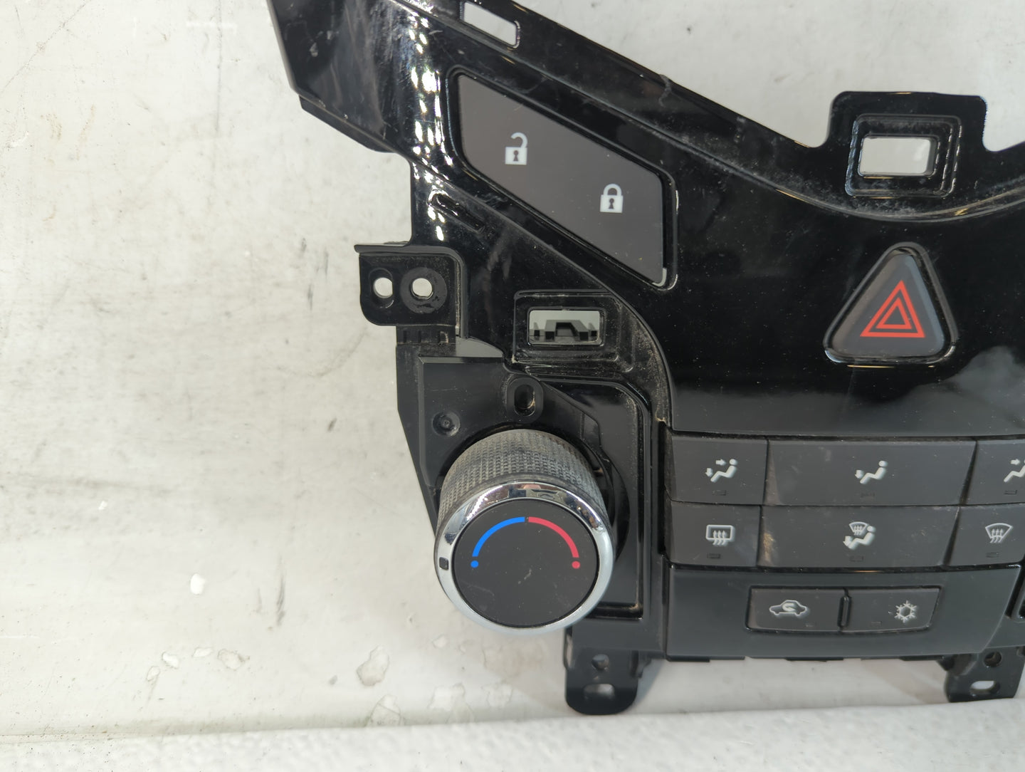 2011-2015 Chevrolet Cruze Climate Control Module Temperature AC/Heater Replacement P/N:95146207 Fits Fits 2011 2012 2013 201