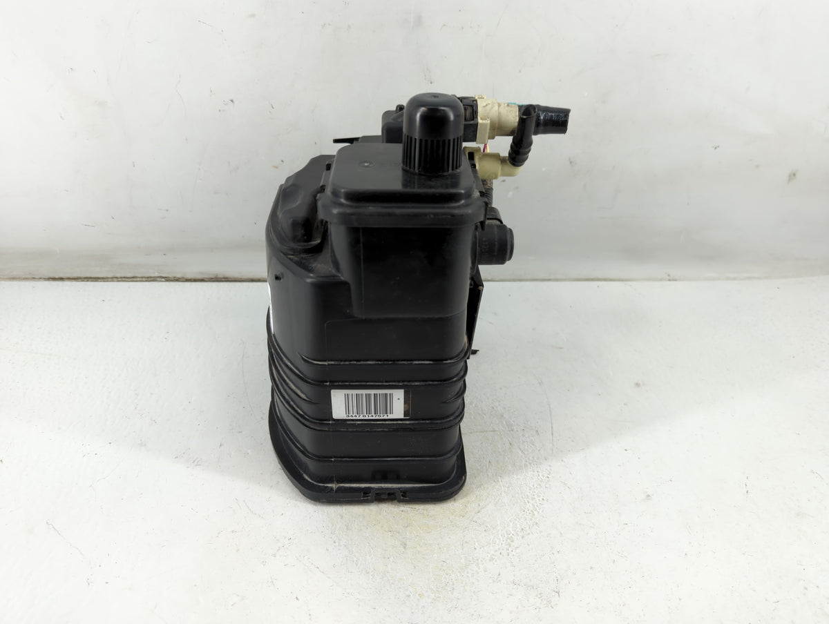 2014 Chevrolet Cruze Fuel Vapor Charcoal Canister 1047186 - Oemusedautoparts1.com