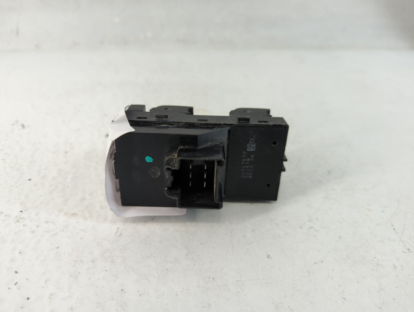 2011-2016 Chevrolet Cruze Master Power Window Switch Replacement Driver Side Left P/N:20917577 Fits OEM Used Auto Parts - Oe
