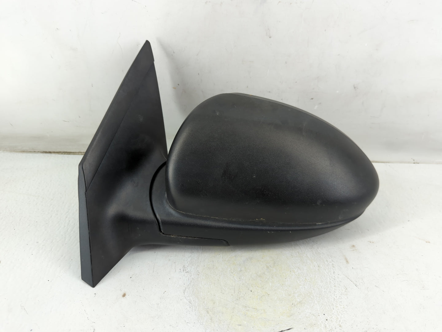 2011-2016 Chevrolet Cruze Driver Side View Mirror - Left Door Mirror OEM Used - Oemusedautoparts1.com