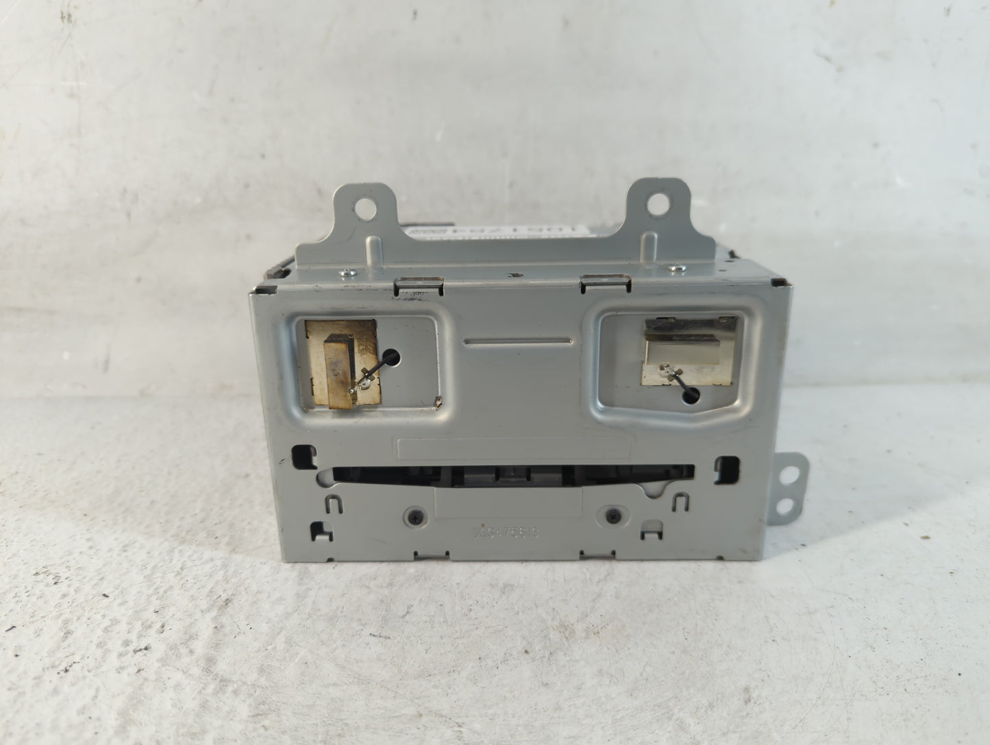 2014 Chevrolet Cruze Radio AM FM Cd Player Receiver Replacement P/N:23172122 23206821, 23184129 Fits OEM Used Auto Parts - O
