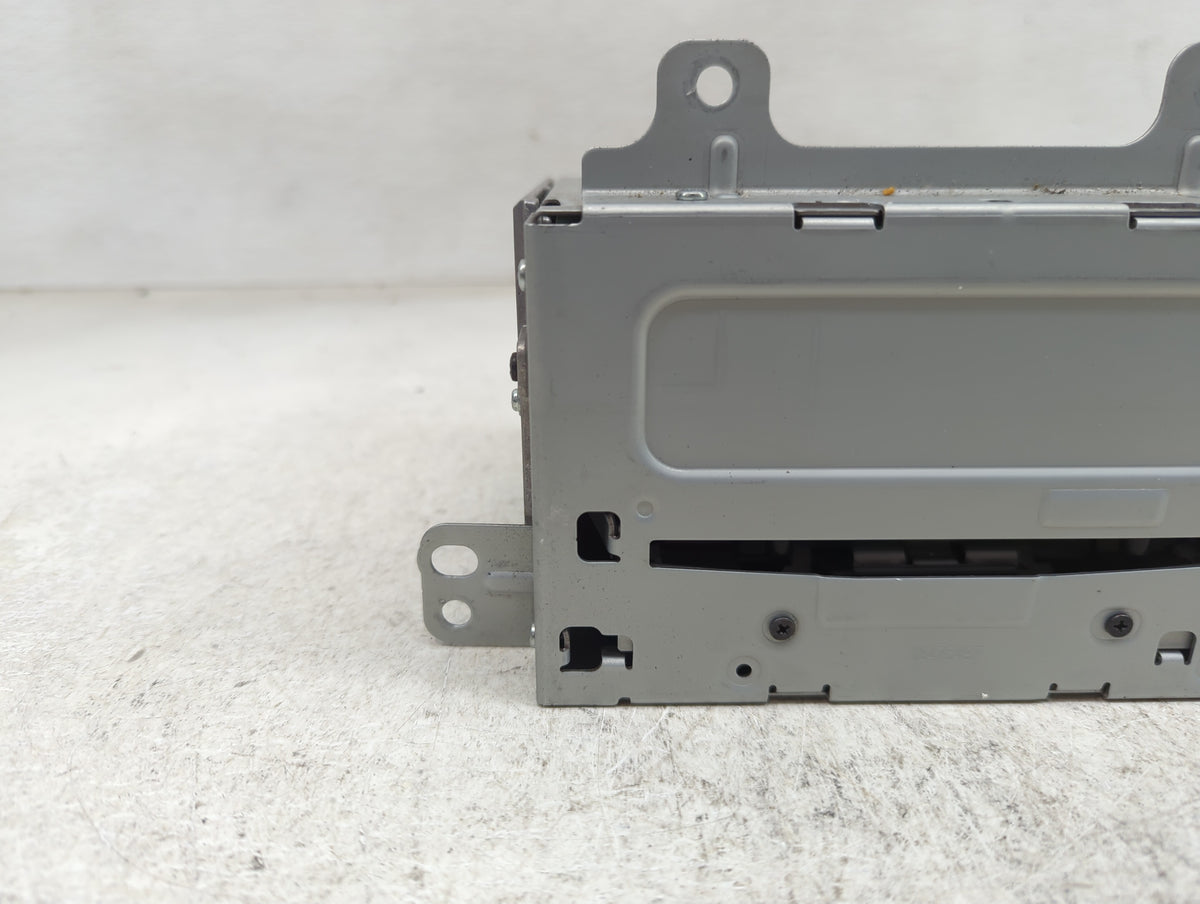 2013-2016 Chevrolet Cruze Radio AM FM Cd Player Receiver Replacement P/N:22976137 Fits Fits 2013 2014 2015 2016 OEM Used Aut