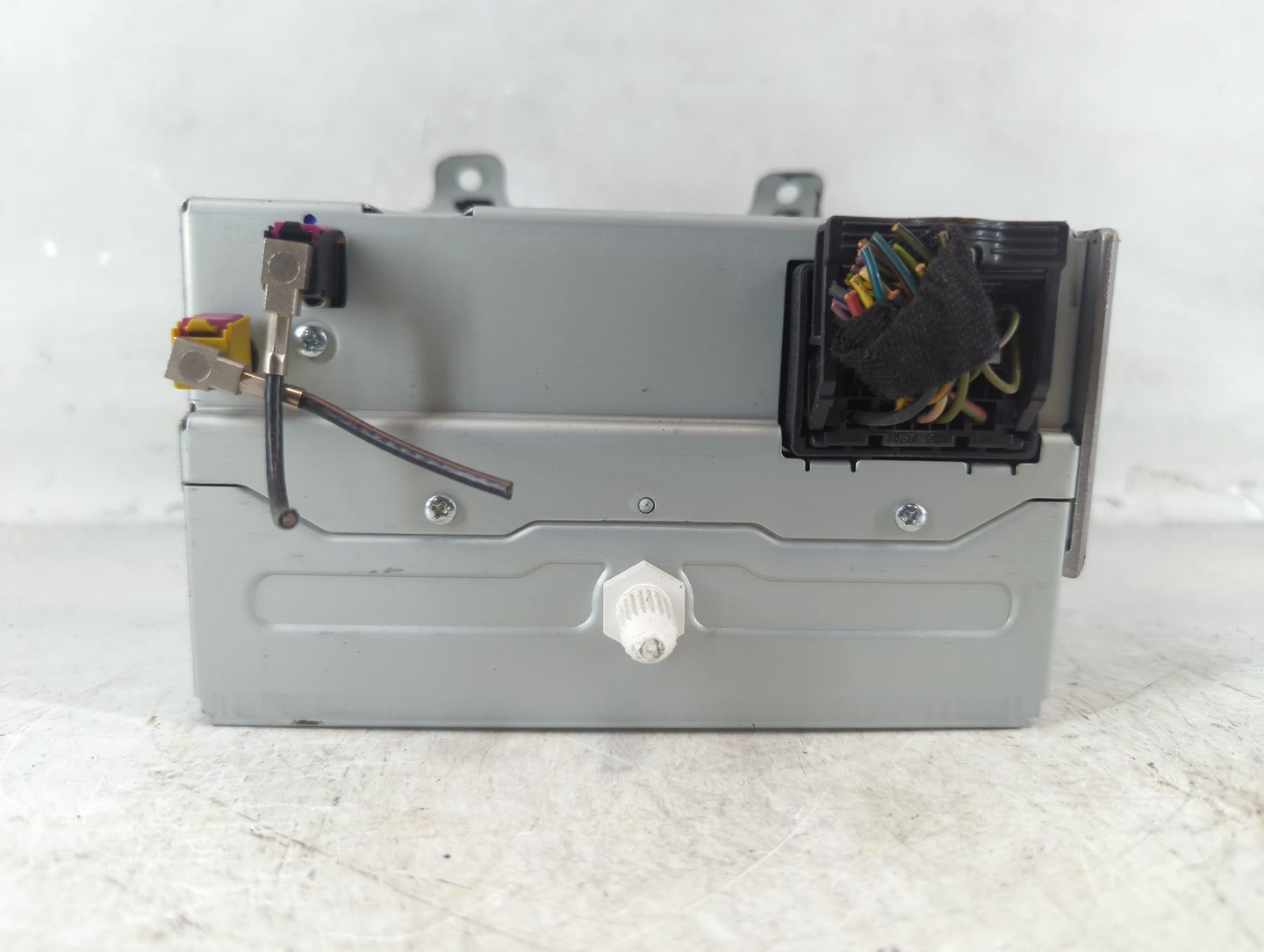 2013-2016 Chevrolet Cruze Radio AM FM Cd Player Receiver Replacement P/N:22976137 Fits Fits 2013 2014 2015 2016 OEM Used Aut