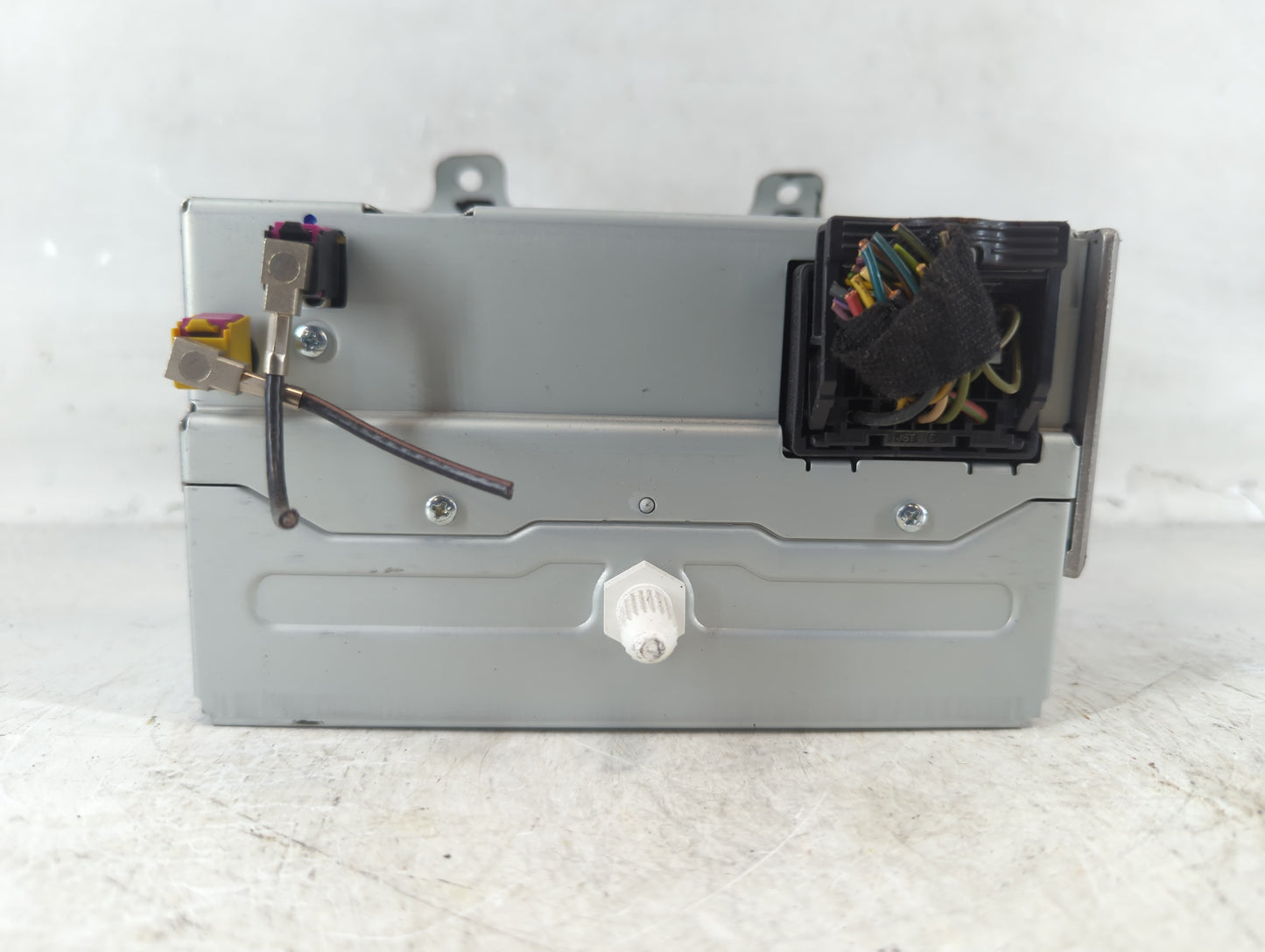 2013-2016 Chevrolet Cruze Radio AM FM Cd Player Receiver Replacement P/N:22976137 Fits Fits 2013 2014 2015 2016 OEM Used Aut