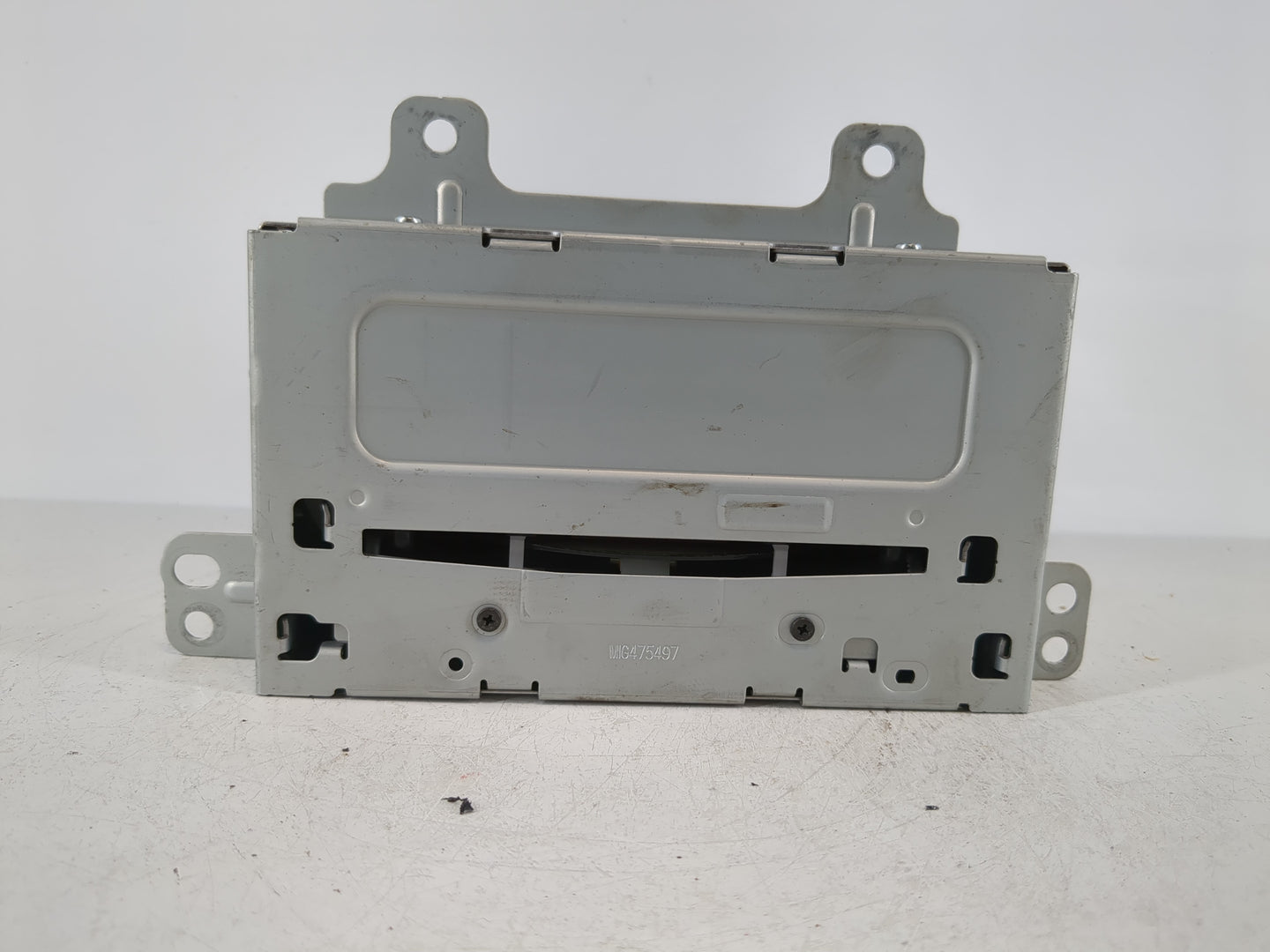 2014-2016 Chevrolet Cruze Radio AM FM Cd Player Receiver Replacement P/N:22976137 95166368 Fits Fits 2014 2015 2016 2017 OEM