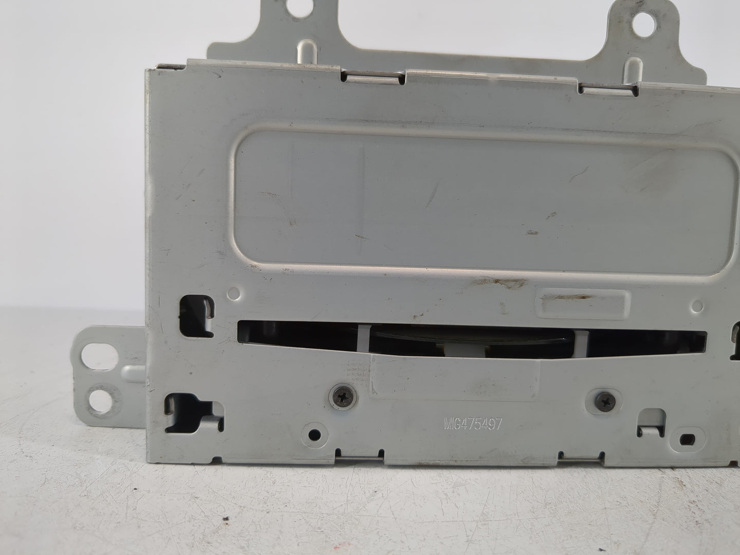 2014-2016 Chevrolet Cruze Radio AM FM Cd Player Receiver Replacement P/N:22976137 95166368 Fits Fits 2014 2015 2016 2017 OEM