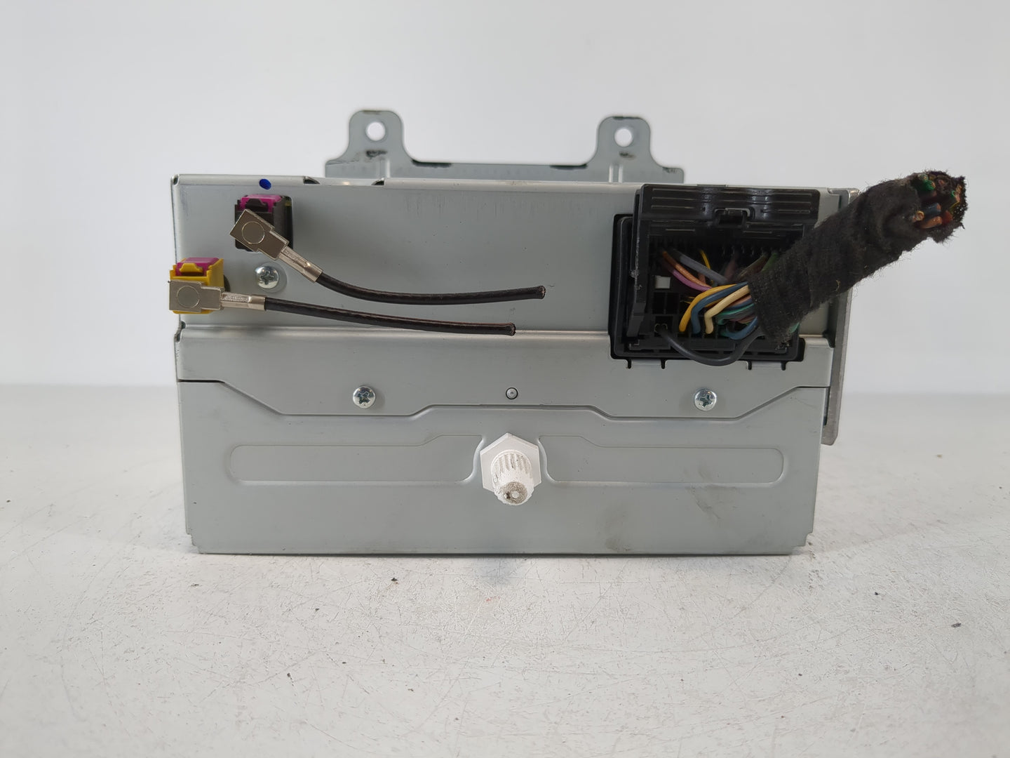 2014-2016 Chevrolet Cruze Radio AM FM Cd Player Receiver Replacement P/N:22976137 95166368 Fits Fits 2014 2015 2016 2017 OEM