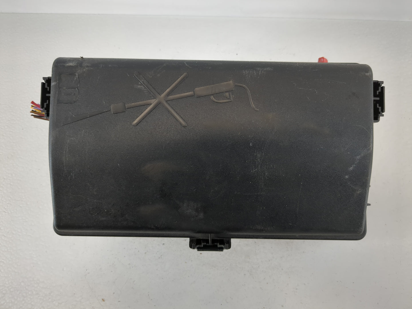 2012-2014 Chevrolet Cruze Fusebox Fuse Box Panel Relay Module P/N:95216200 Fits Fits 2012 2013 2014 OEM Used Auto Parts - Oe