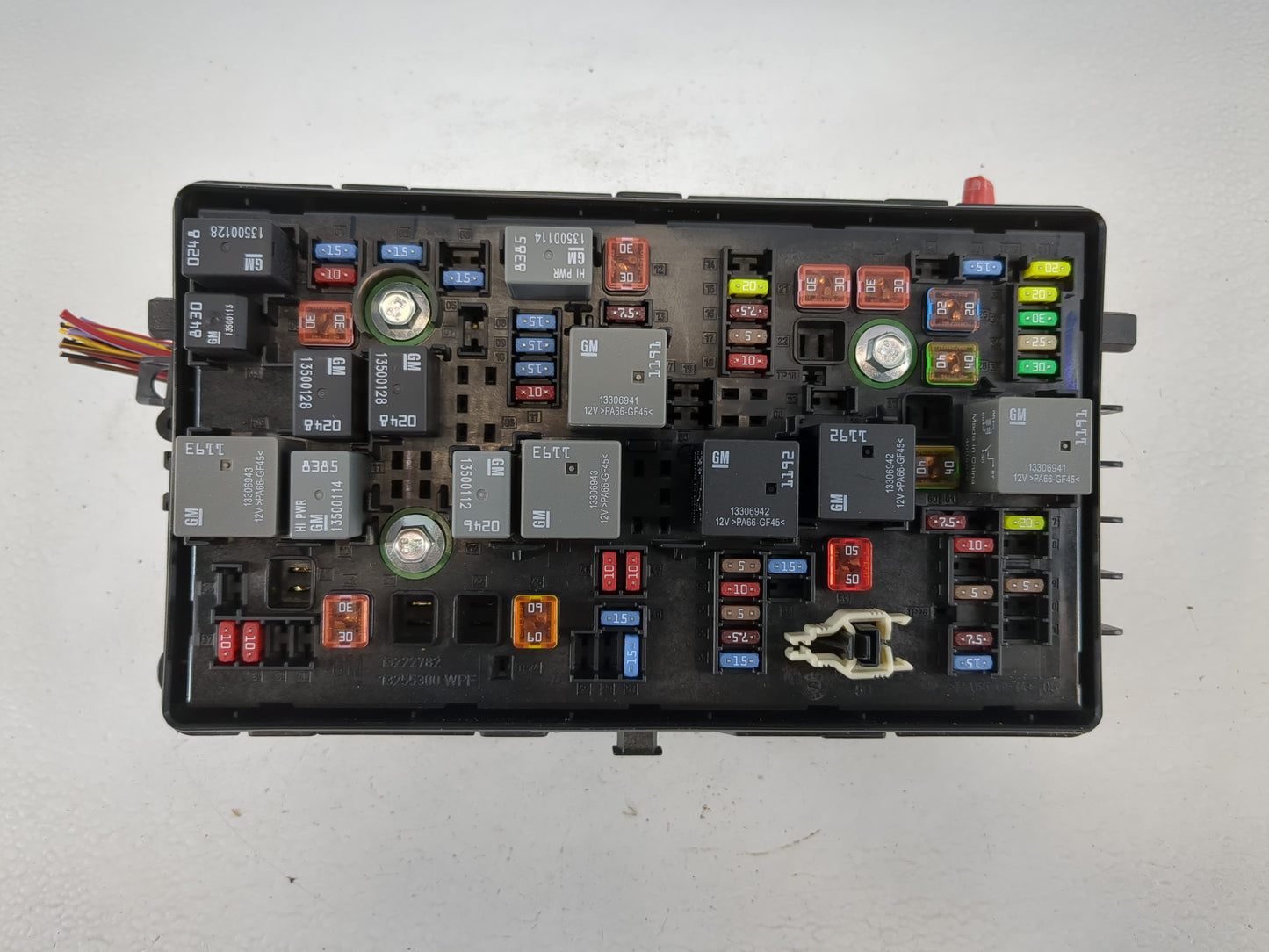 2012-2014 Chevrolet Cruze Fusebox Fuse Box Panel Relay Module P/N:95216200 Fits Fits 2012 2013 2014 OEM Used Auto Parts - Oe