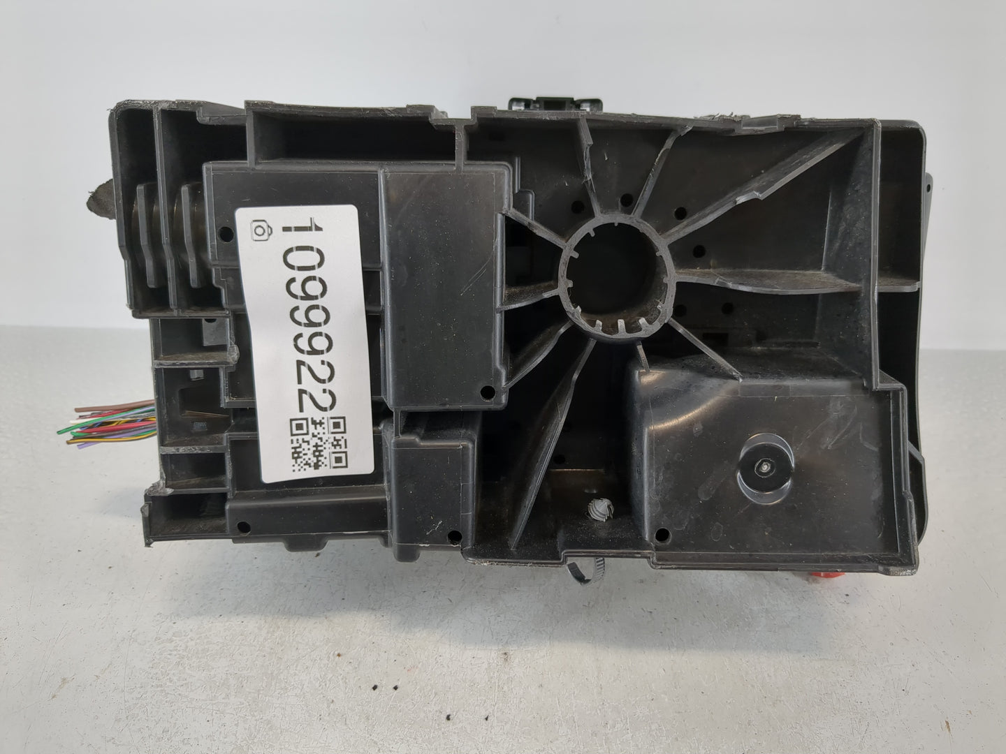 2012-2014 Chevrolet Cruze Fusebox Fuse Box Panel Relay Module P/N:95216200 Fits Fits 2012 2013 2014 OEM Used Auto Parts - Oe