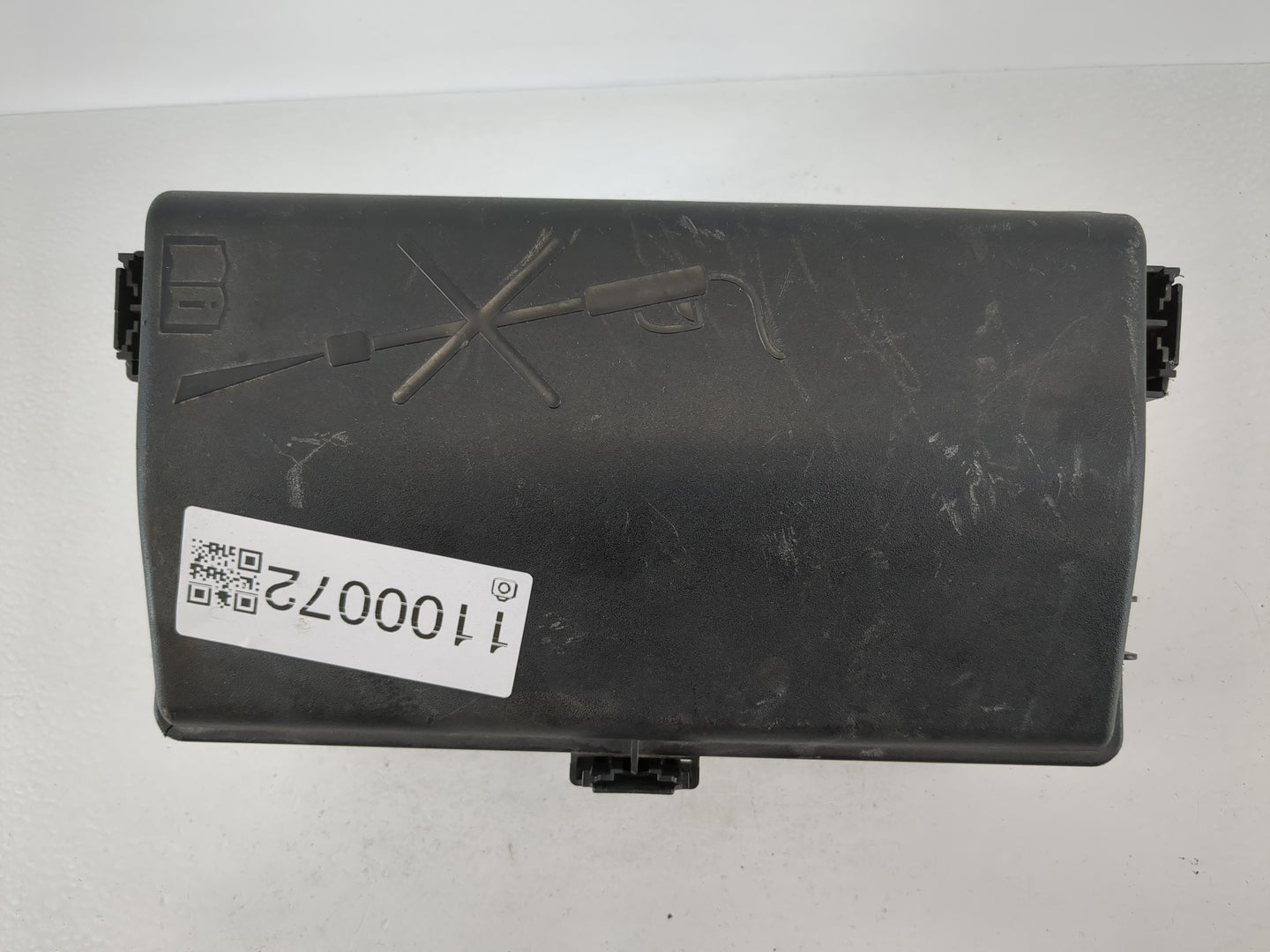 2012-2014 Chevrolet Cruze Fusebox Fuse Box Panel Relay Module P/N:95942232 Fits Fits 2012 2013 2014 OEM Used Auto Parts - Oe