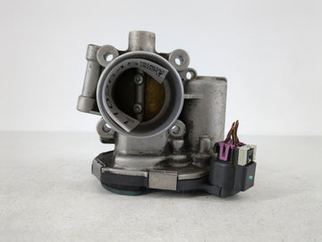 2011-2016 Chevrolet Cruze Throttle Body P/N:55581662 Fits Fits 2011 2012 2013 2014 2015 2016 2017 2018 2019 2020 2021 OEM Us