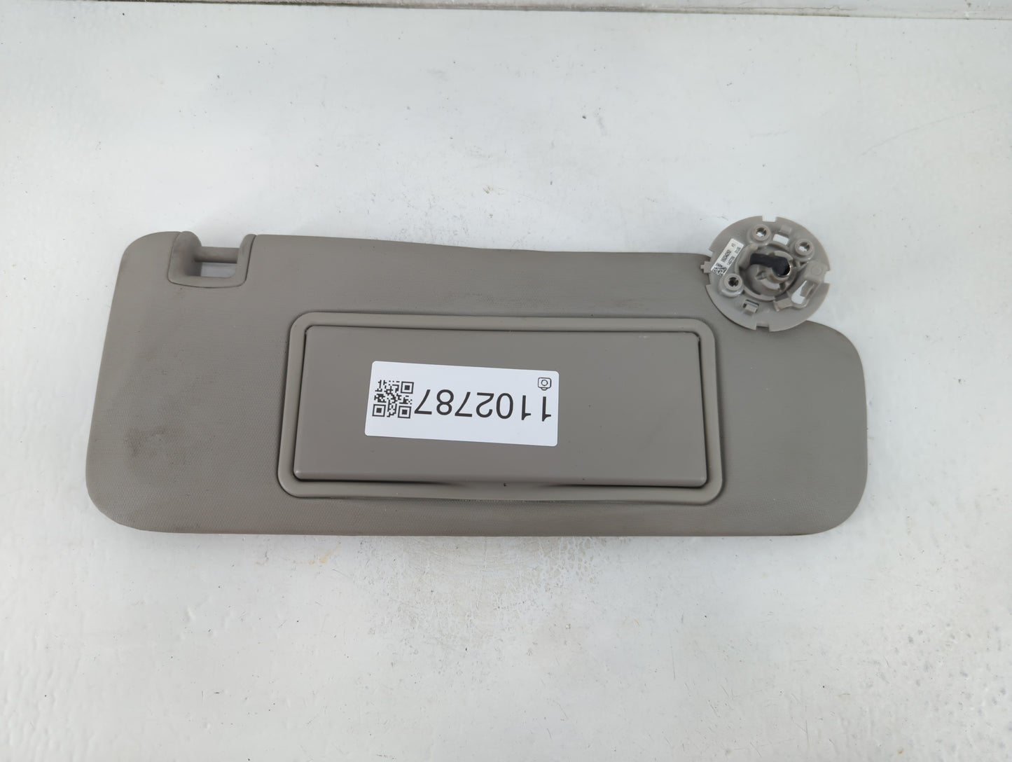 2011-2016 Chevrolet Cruze Sun Visor Shade Replacement Passenger Right Mirror Fits Fits 2011 2012 2013 2014 2015 2016 OEM Use