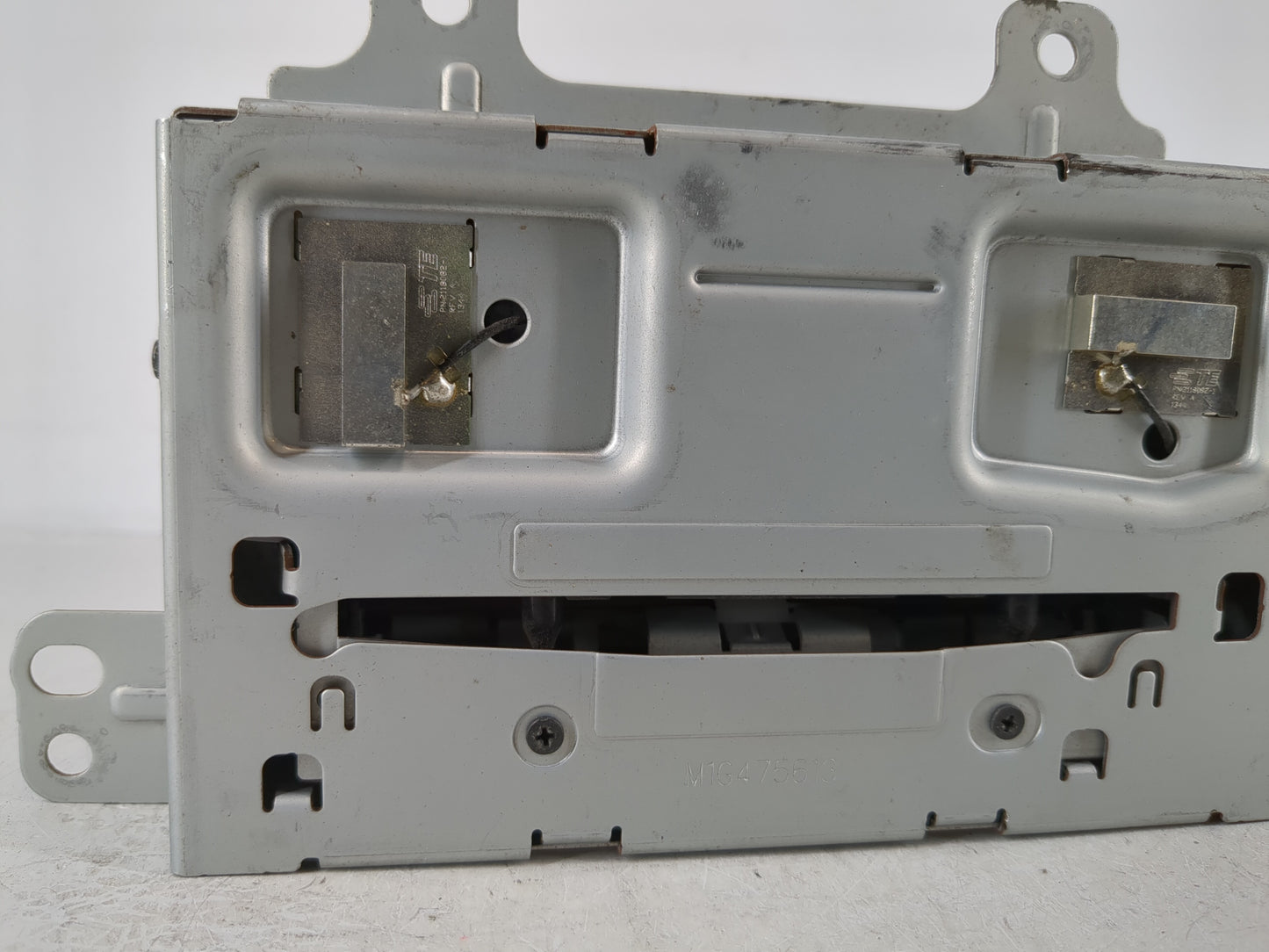 2014 Chevrolet Cruze Radio AM FM Cd Player Receiver Replacement P/N:23206821 22858074 Fits OEM Used Auto Parts - Oemusedauto