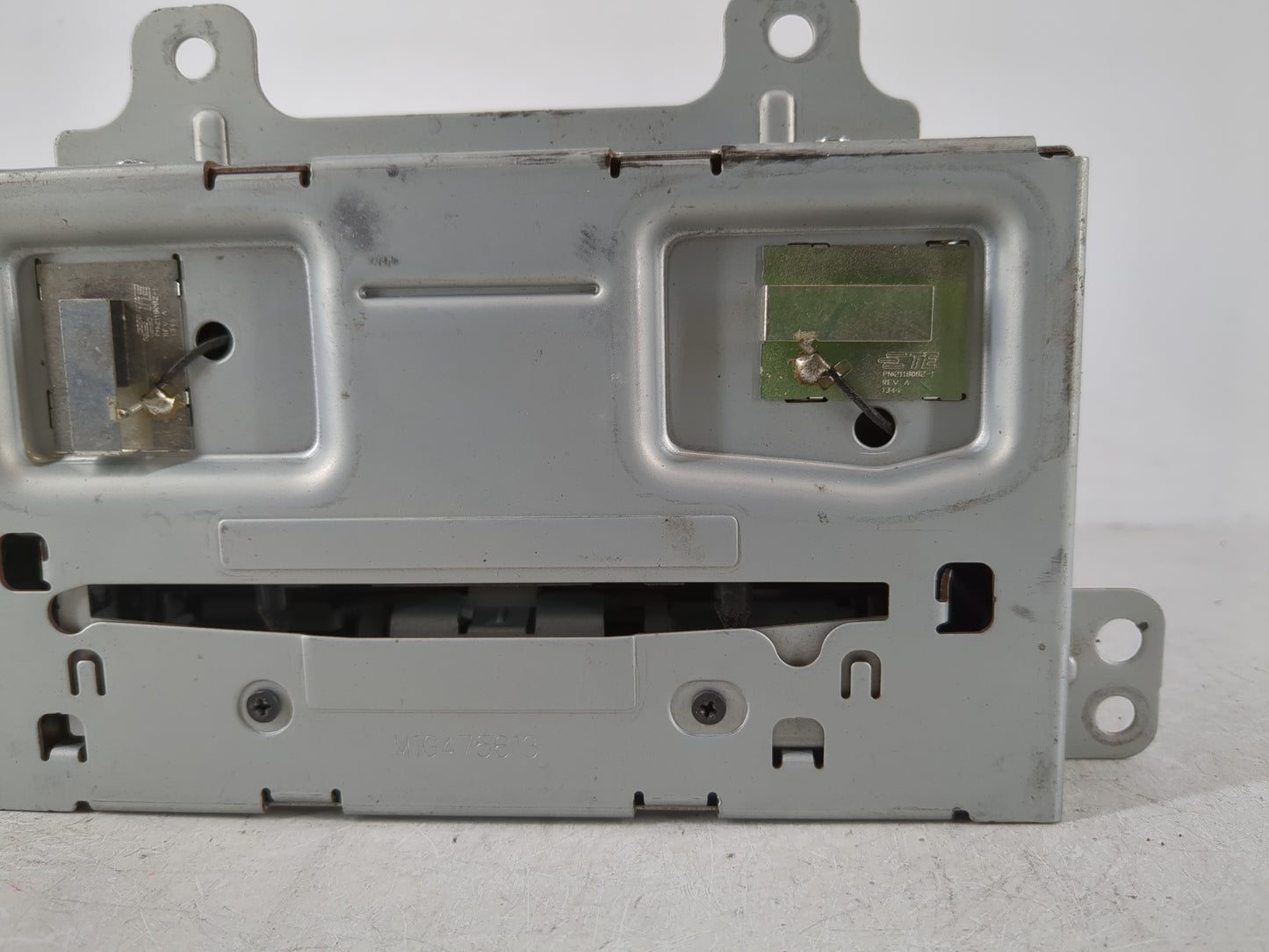 2014 Chevrolet Cruze Radio AM FM Cd Player Receiver Replacement P/N:23206821 22858074 Fits OEM Used Auto Parts - Oemusedauto