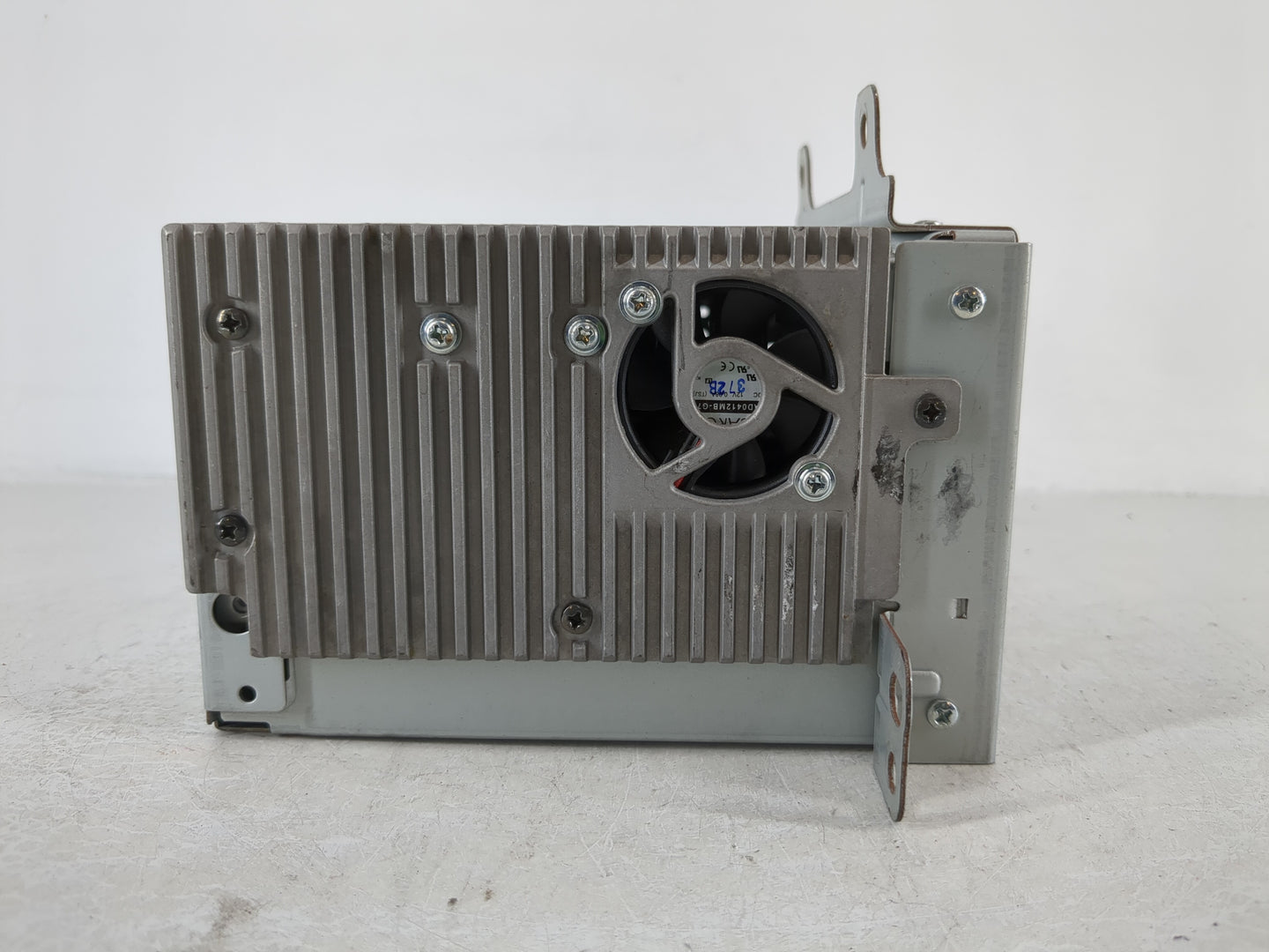 2014 Chevrolet Cruze Radio AM FM Cd Player Receiver Replacement P/N:23206821 22858074 Fits OEM Used Auto Parts - Oemusedauto