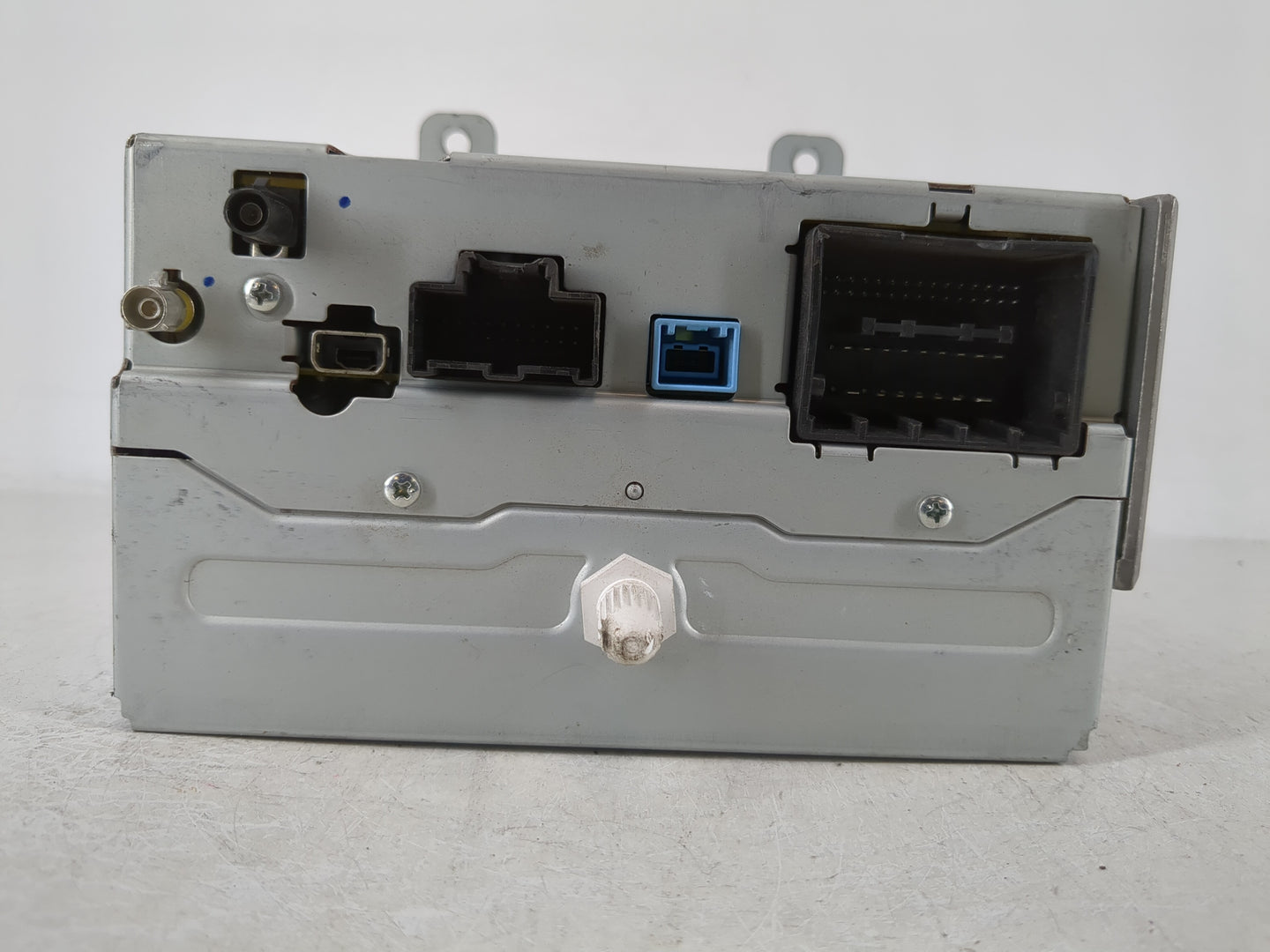 2014 Chevrolet Cruze Radio AM FM Cd Player Receiver Replacement P/N:23206821 22858074 Fits OEM Used Auto Parts - Oemusedauto