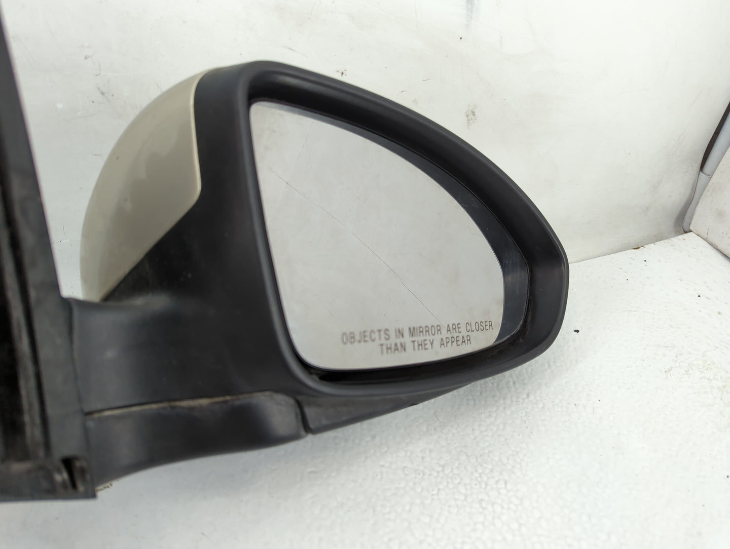 2011-2016 Chevrolet Cruze Passenger Side View Mirror - Right Door Mirror OEM Used - Oemusedautoparts1.com