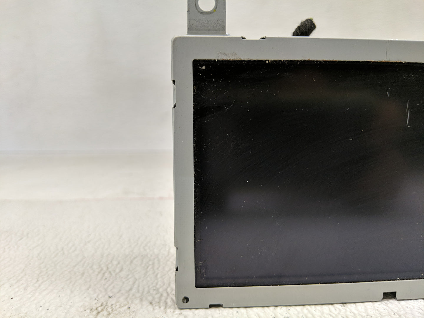 2014 Chevrolet Cruze Radio AM FM Cd Player Receiver Replacement P/N:22851302 Fits OEM Used Auto Parts - Oemusedautoparts1.co