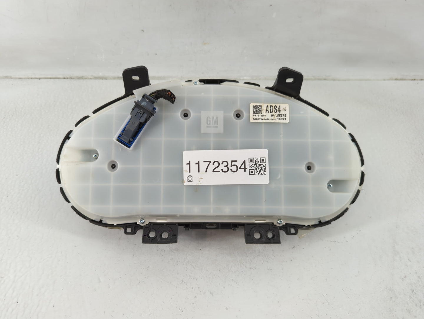 2013-2014 Chevrolet Cruze Instrument Cluster Speedometer Gauges P/N:95129378 Fits Fits 2013 2014 OEM Used Auto Parts - Oemus