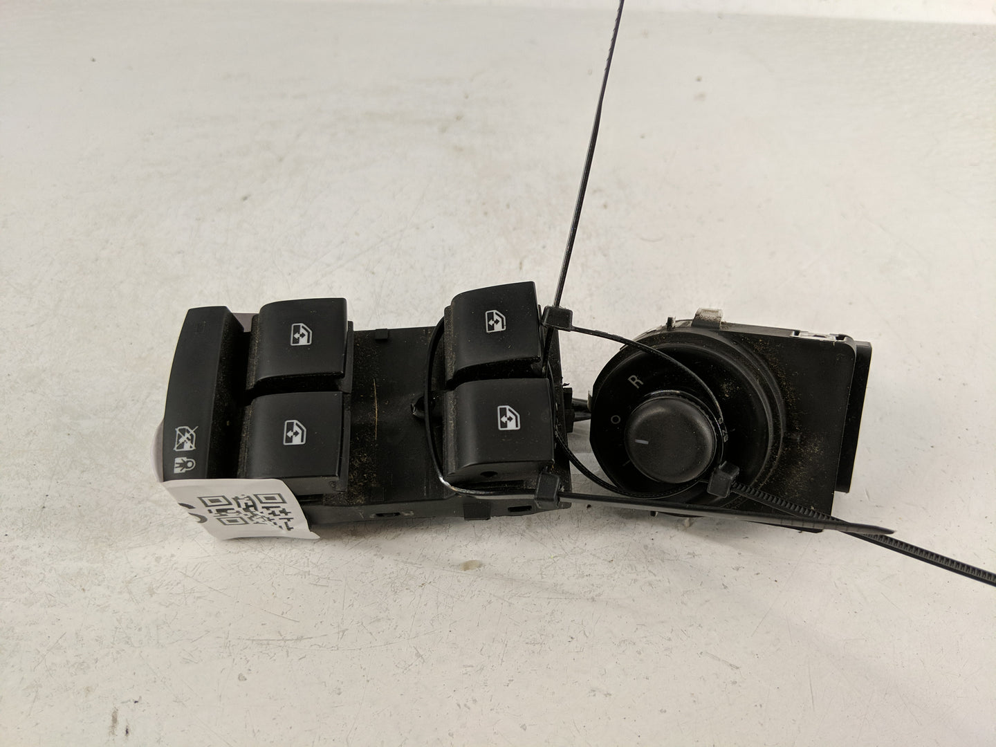 2011-2014 Chevrolet Cruze Master Power Window Switch Replacement Driver Side Left P/N:20838852 Fits Fits 2011 2012 2013 2014