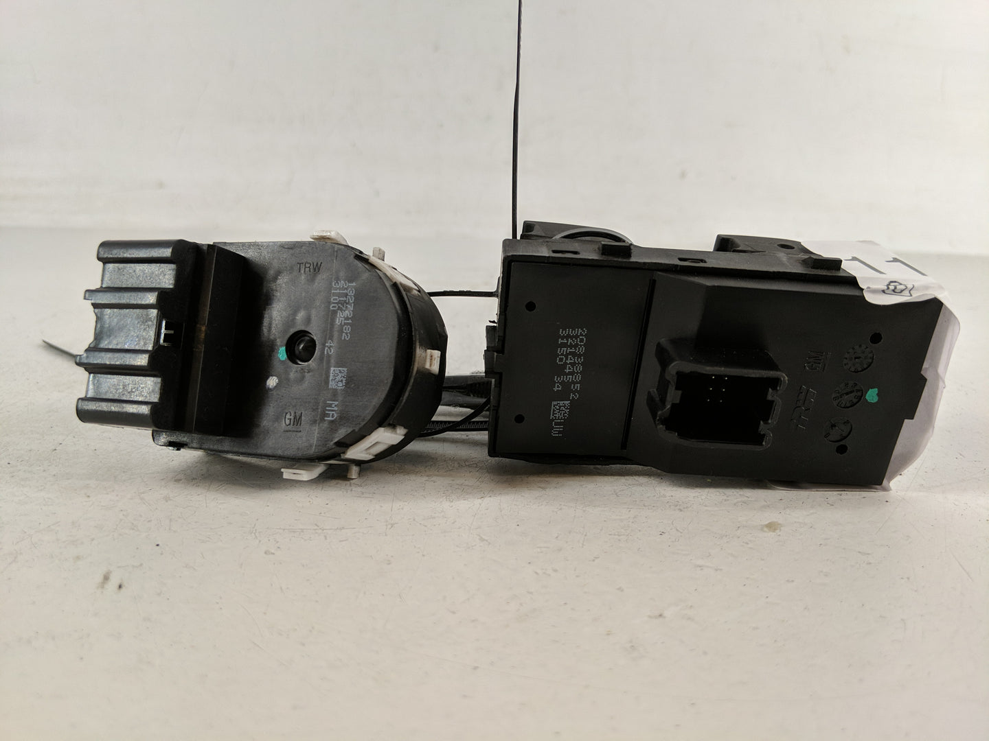 2011-2014 Chevrolet Cruze Master Power Window Switch Replacement Driver Side Left P/N:20838852 Fits Fits 2011 2012 2013 2014