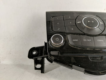 2014-2016 Chevrolet Cruze Radio AM FM Cd Player Receiver Replacement P/N:95914367 Fits Fits 2014 2015 2016 2017 OEM Used Auto Parts