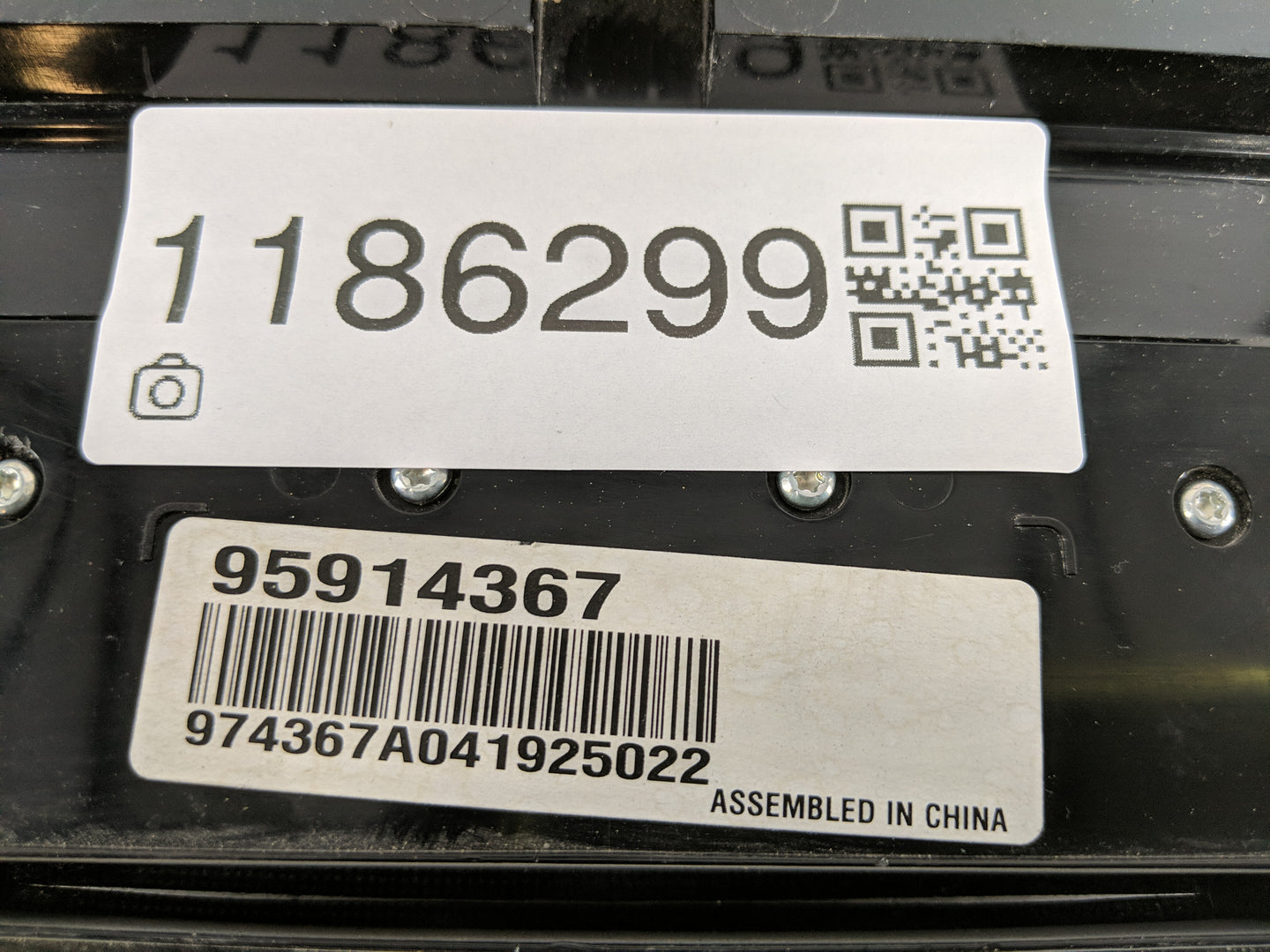 2014-2016 Chevrolet Cruze Radio AM FM Cd Player Receiver Replacement P/N:95914367 Fits Fits 2014 2015 2016 2017 OEM Used Aut