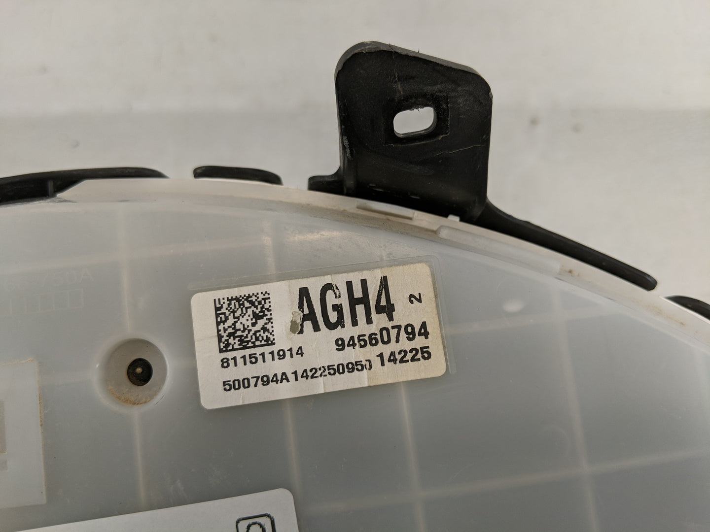 2013-2014 Chevrolet Cruze Instrument Cluster Speedometer Gauges P/N:811511914 94560794 Fits Fits 2013 2014 OEM Used Auto Par