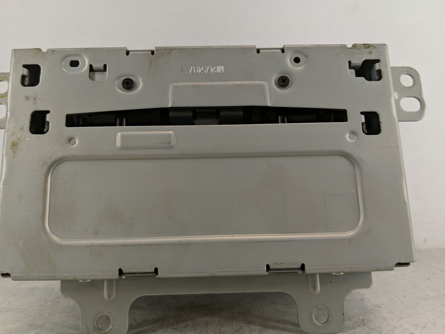 2013-2016 Chevrolet Cruze Radio AM FM Cd Player Receiver Replacement P/N:22976137 Fits Fits 2013 2014 2015 2016 OEM Used Aut