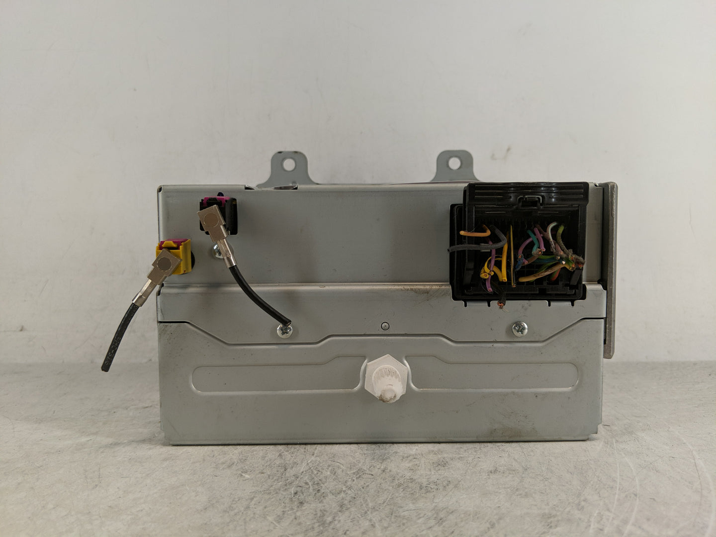 2013-2016 Chevrolet Cruze Radio AM FM Cd Player Receiver Replacement P/N:22976137 Fits Fits 2013 2014 2015 2016 OEM Used Aut