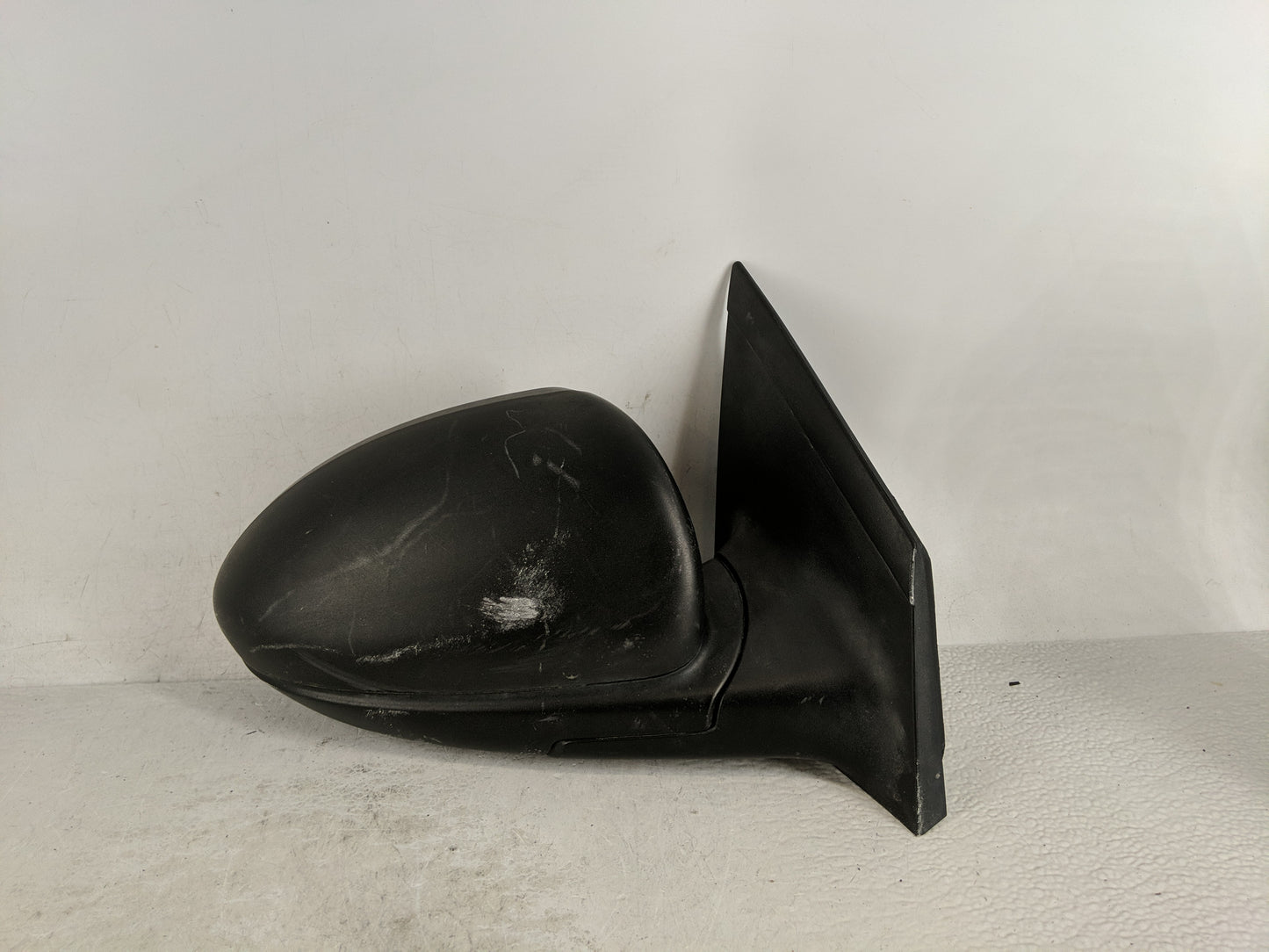 2011-2016 Chevrolet Cruze Passenger Side View Mirror - Right Door Mirror OEM Used - Oemusedautoparts1.com