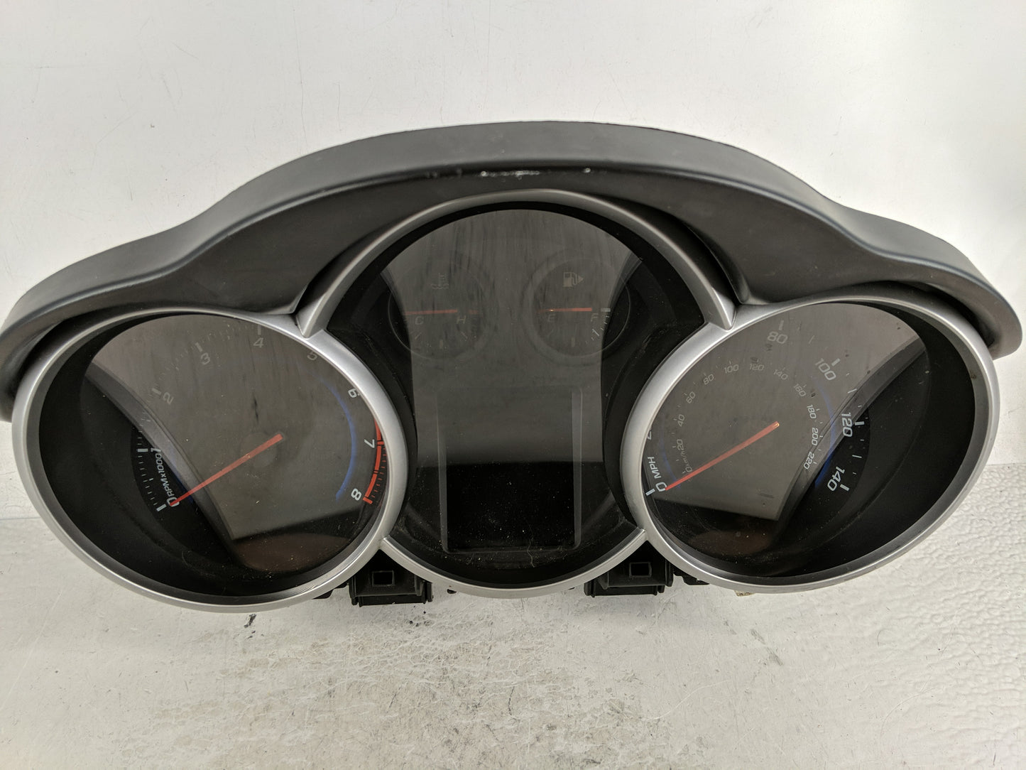 2013-2014 Chevrolet Cruze Instrument Cluster Speedometer Gauges P/N:95129378 811511914 Miles: Fits Fits 2013 2014 OEM Used A