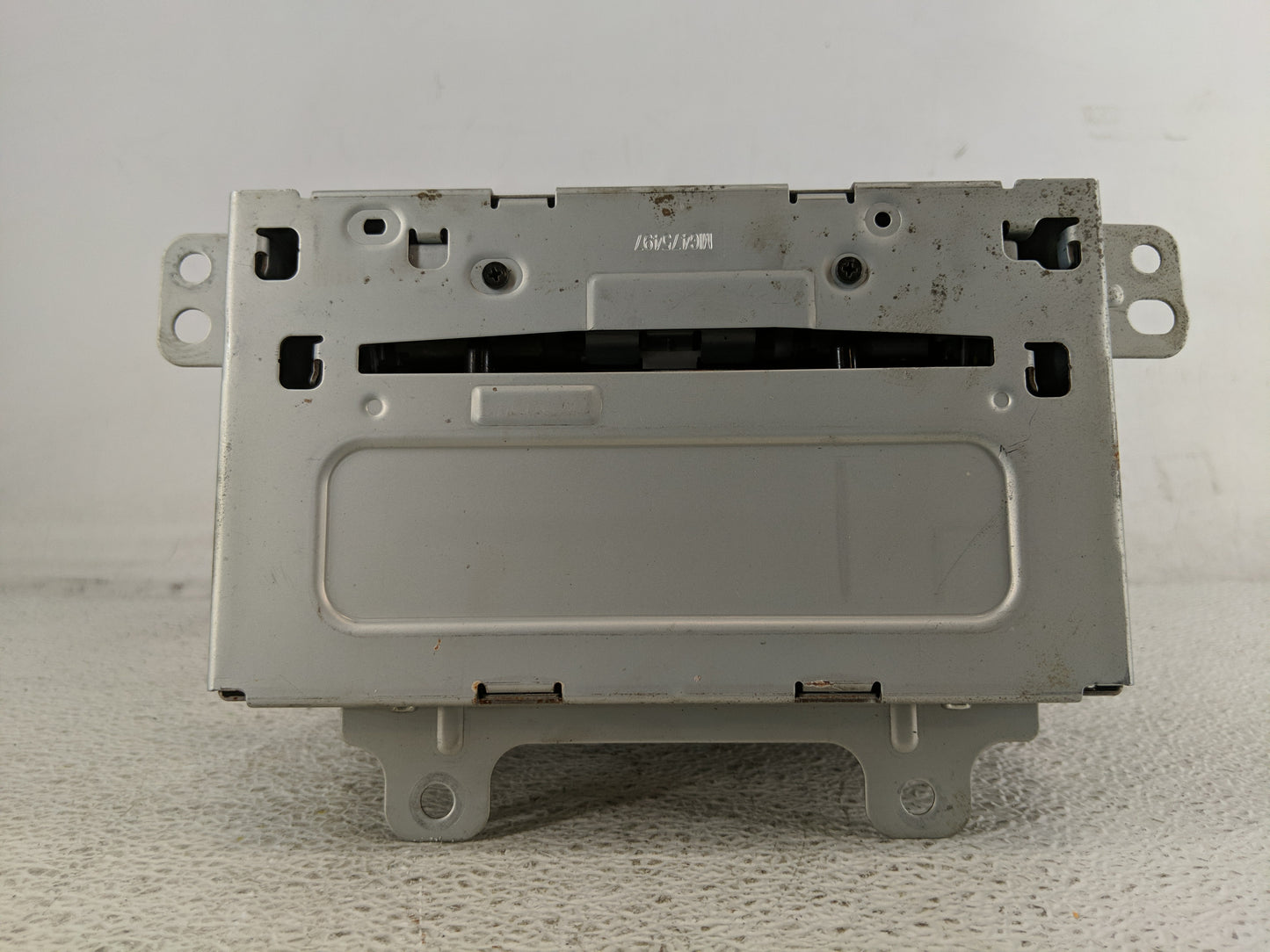 2013-2016 Chevrolet Cruze Radio AM FM Cd Player Receiver Replacement P/N:22976137 Fits Fits 2013 2014 2015 2016 OEM Used Aut