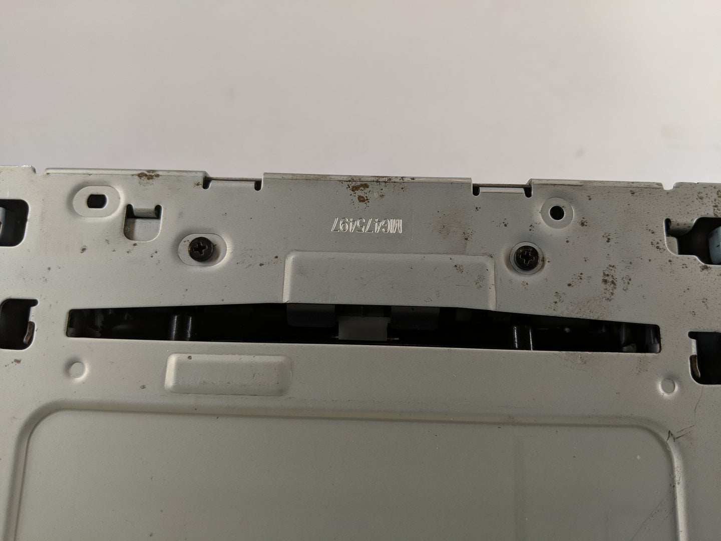2013-2016 Chevrolet Cruze Radio AM FM Cd Player Receiver Replacement P/N:22976137 Fits Fits 2013 2014 2015 2016 OEM Used Aut