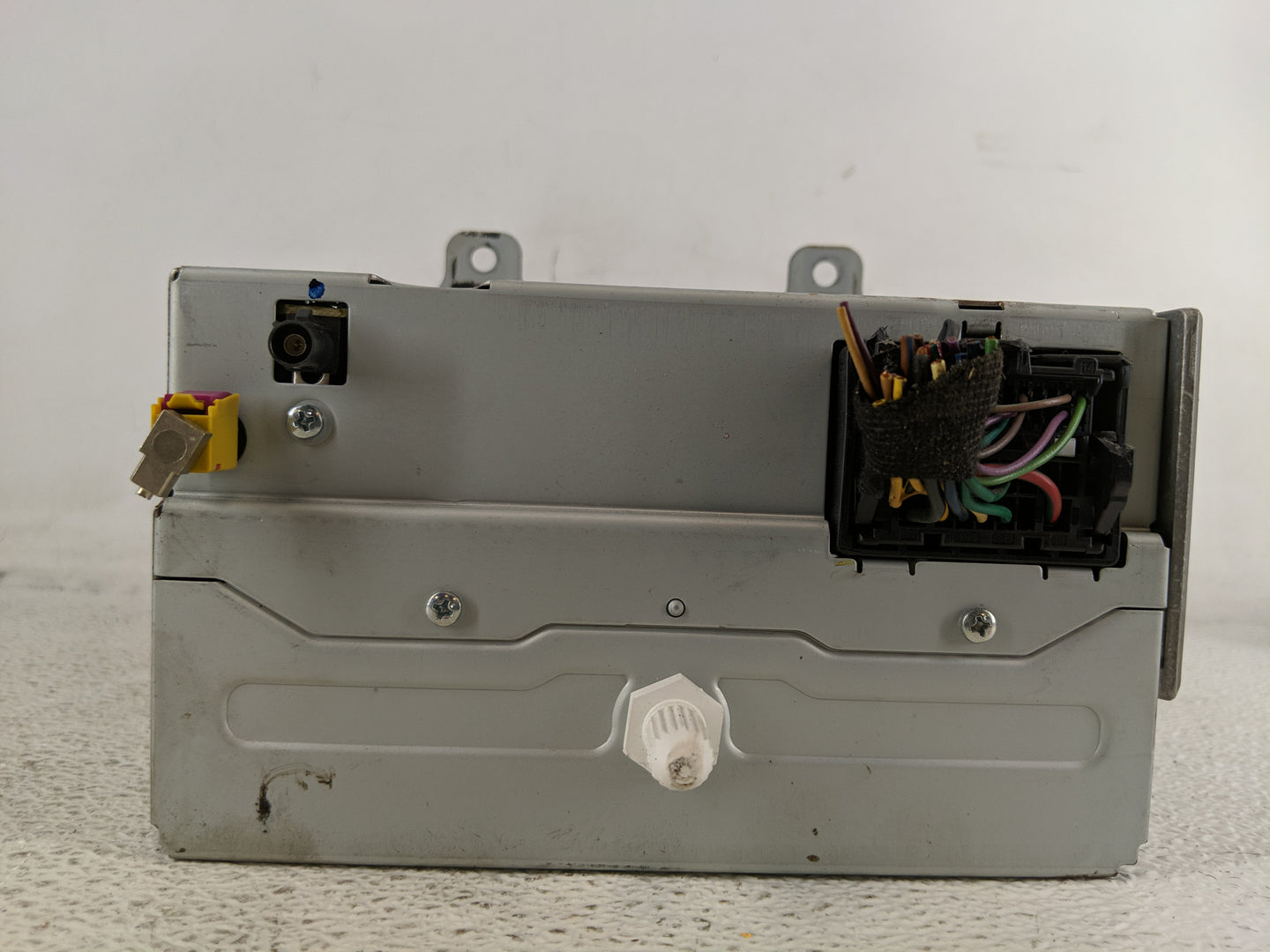 2013-2016 Chevrolet Cruze Radio AM FM Cd Player Receiver Replacement P/N:22976137 Fits Fits 2013 2014 2015 2016 OEM Used Aut