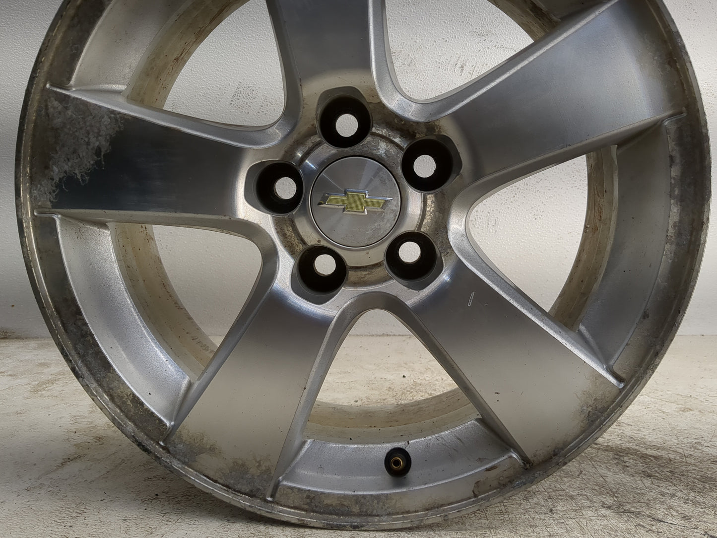 2011-2014 Chevrolet Cruze Oem Wheel Rim - Oemusedautoparts1.com
