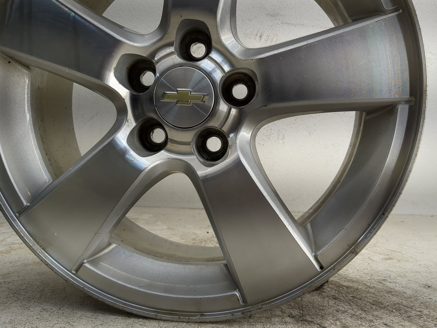 2011-2014 Chevrolet Cruze Oem Wheel Rim - Oemusedautoparts1.com